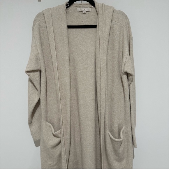 LOFT Sweaters - LOFT Women's Beige Cardigan